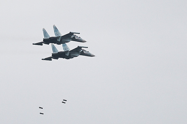 Rusové si nad Krymem sestřelili vlastní letoun Su-30, hlásí Ukrajinci
