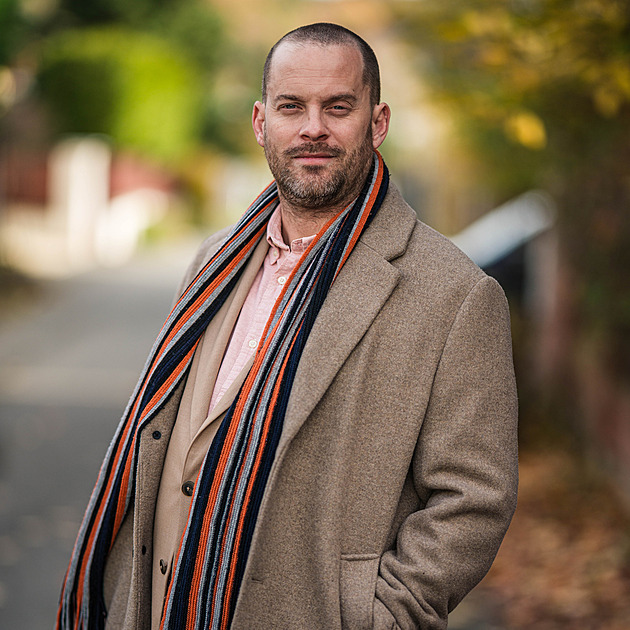 Zamakal jsem na tom. Jakub Prachař pro roli sňatkového podvodníka přibral 15 kilo