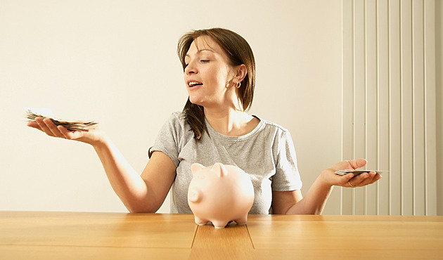 Bilance bez emocí: co si do nového roku vzít a co je lepší nechat být i ve financích