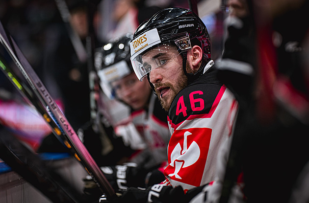 Najman se vrací z Olomouce zpět do Sparty, opačným směrem míří Vitouch