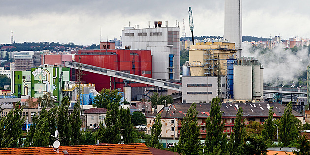 O investici za sedm miliard se nikdo nepřihlásil, teplárna zakázku rozdělila