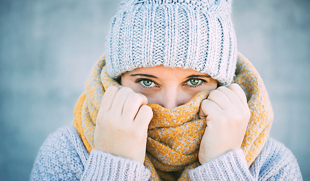 Celý rok před zrcadlem. Uzpůsobte péči o pleť aktuálnímu ročnímu období
