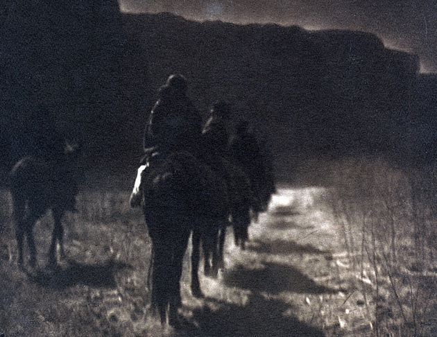 Mizející rasa. Indiány nafotil jako ušlechtilé divochy, realitu si však vylepšil