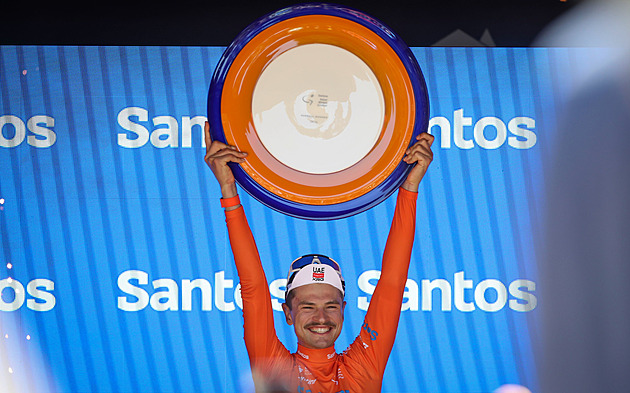 Srážka s klokanem? Nevadí. Australský cyklista Vine ovládl Tour Down Under