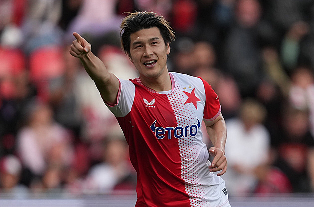 Fotbalové přestupy ONLINE: Půl roku a dost? Hašioka by mohl opustit Slavii