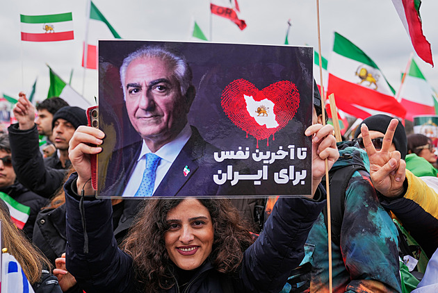 Pryč s íránským režimem! V Mnichově demonstrovalo přes 200 tisíc lidí
