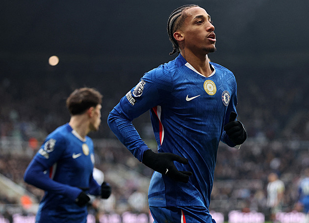 Hvězdy Chelsea pod tvrdou kritikou. Kolem natěšených dětí soupeře prošly bez zájmu