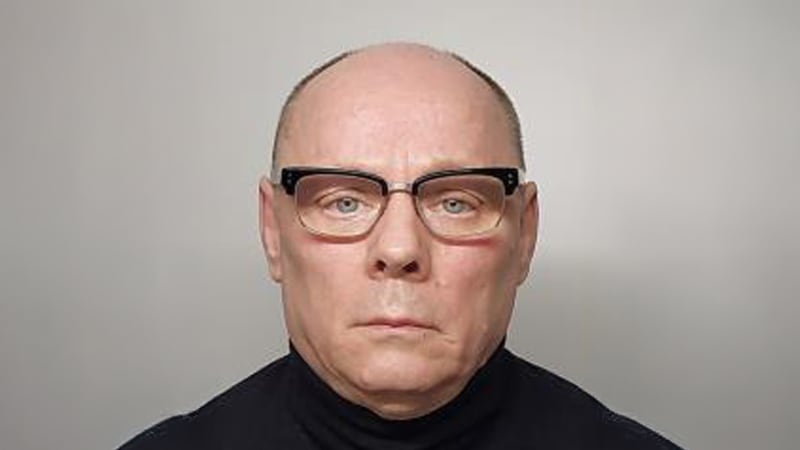 Hotelový fantom krade napříč Českem, ukazují záběry. Policie před jeho řáděním varuje