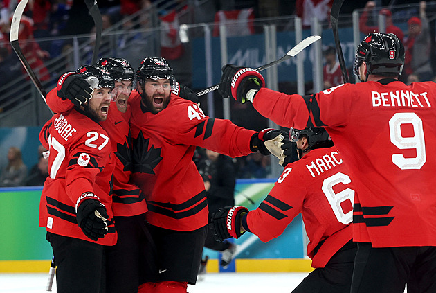 ONLINE: Kanada - USA. Finále olympijského turnaje, kdo uspěje v boji o zlato?