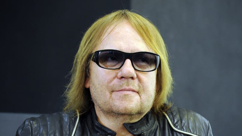 Kapela Olympic oznámila zdrcující zprávu: Zemřel Jiří Valenta