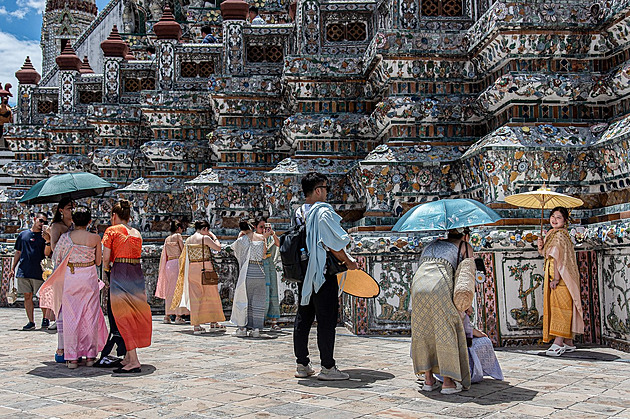 Thajsko sčítá ztráty z turismu. Kvůli válce letos přijde o miliony návštěvníků