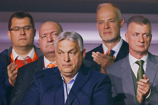 Česko v Orbánovi ztratilo spojence, řekl Macinka. Pavel věří v dobré vztahy