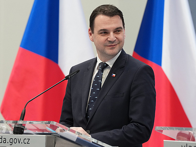 Macinku navštíví srbský protějšek. Proberou spolupráci i podporu českých krajanů