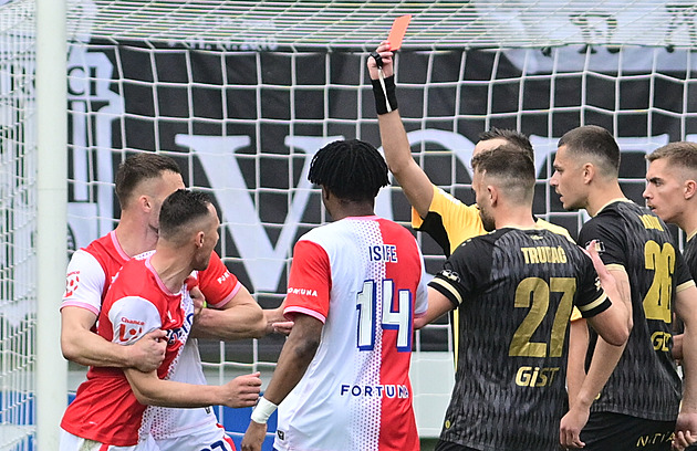 Bořilův úlet zastínil i první porážku. Jaký trest mu hrozí? Ve hře i drastická varianta