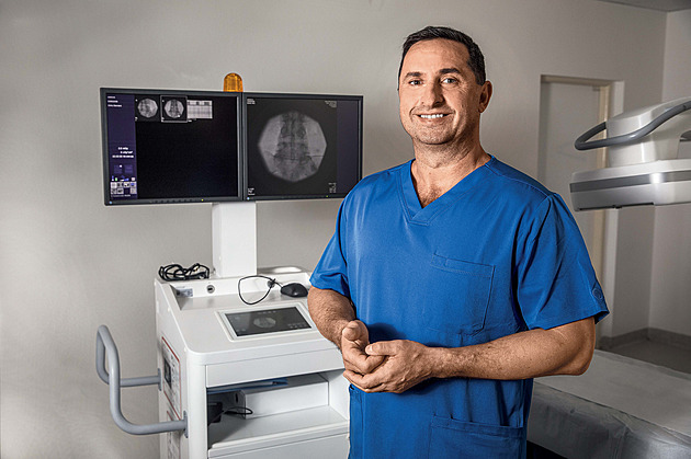 O výhřezu ploténky nemusí člověk ani vědět. Pak stačí jen kýchnout a praskne