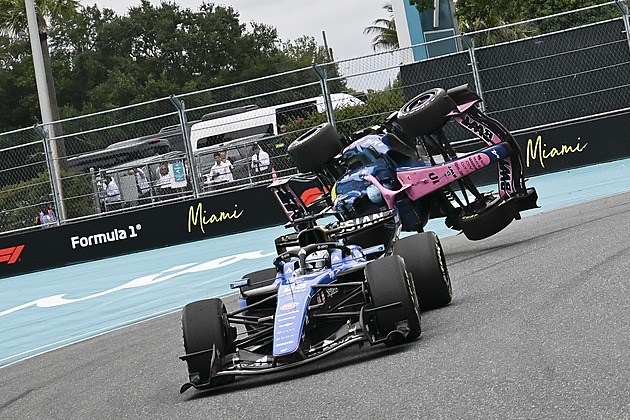 Otočka vzhůru nohama. Nemělo se stát, litoval Gasly smolné havárie v Miami