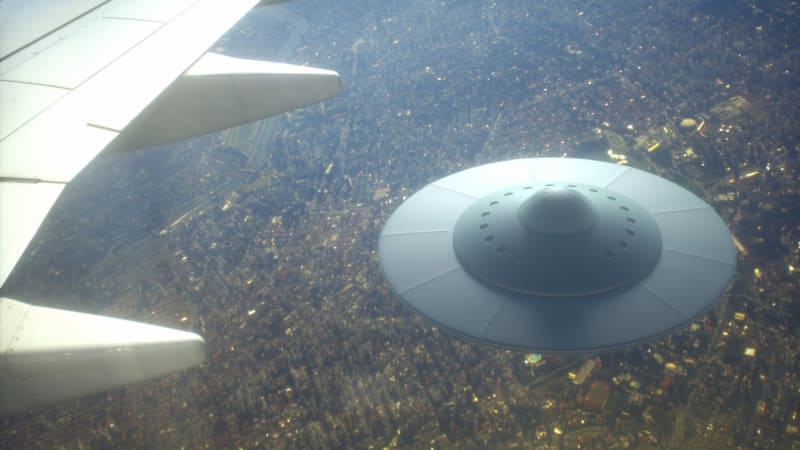 Ohnivé koule, disky a zelené objekty. Pentagon zveřejnil další dokumenty o UFO, co odhalují?