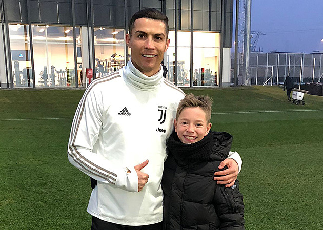 Podával jsem ti balony! houkl Ronaldo na Horvátha. A já jen čuměl, směje se syn